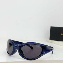 Picture of Balenciga Sunglasses _SKUfw55616463fw